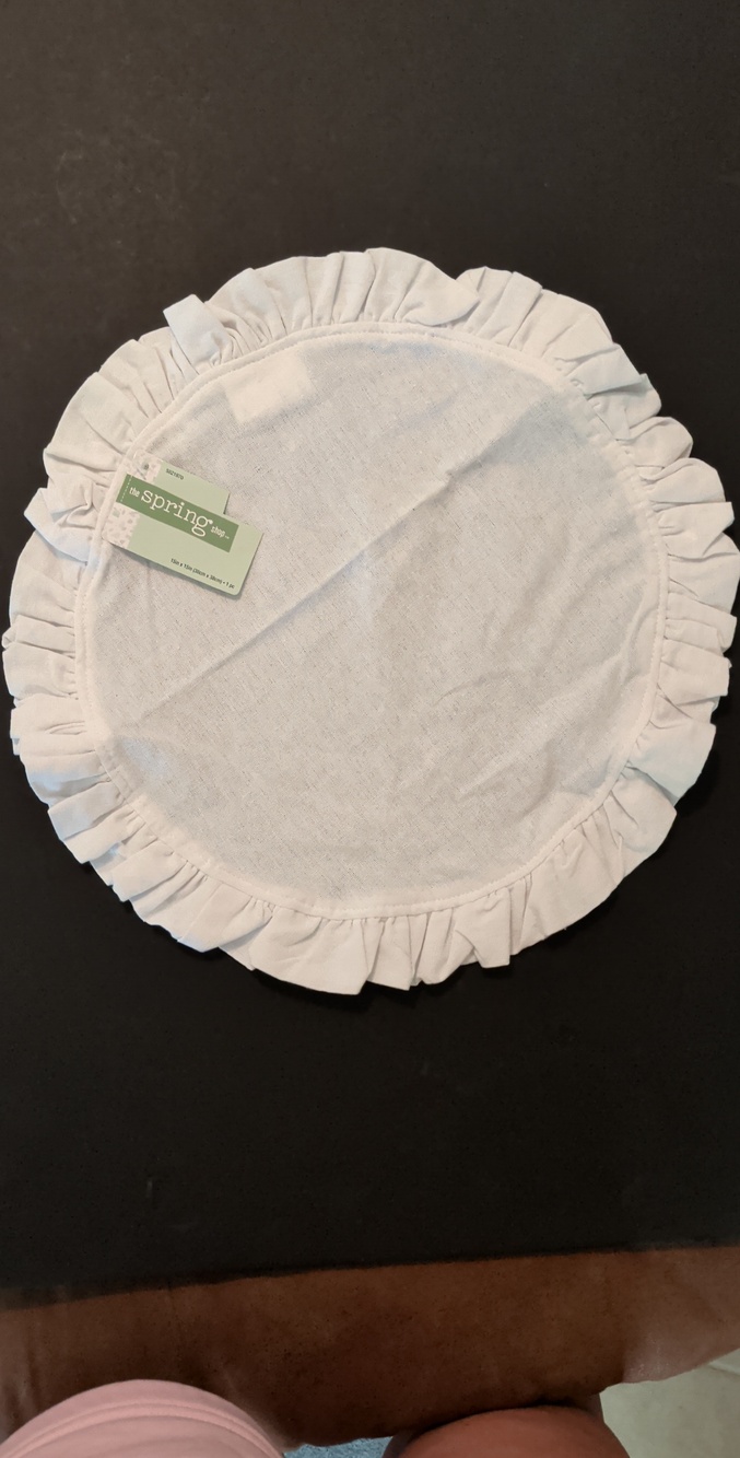 Ruffle White Doily (Set Of 2)